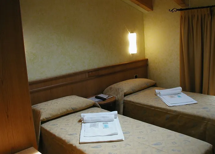 Azzano Holidays Отель типа 