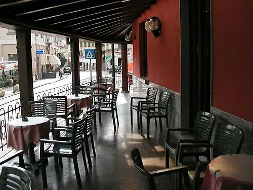 Azzano Holidays Bed & Breakfast 3*